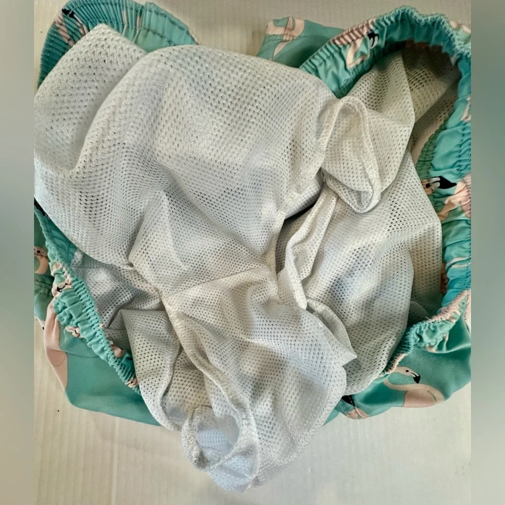 Trinity Coast Men’s Pink Flaming Baby Blue Swim Trunks Liner Size‎ XL Pre-Owned